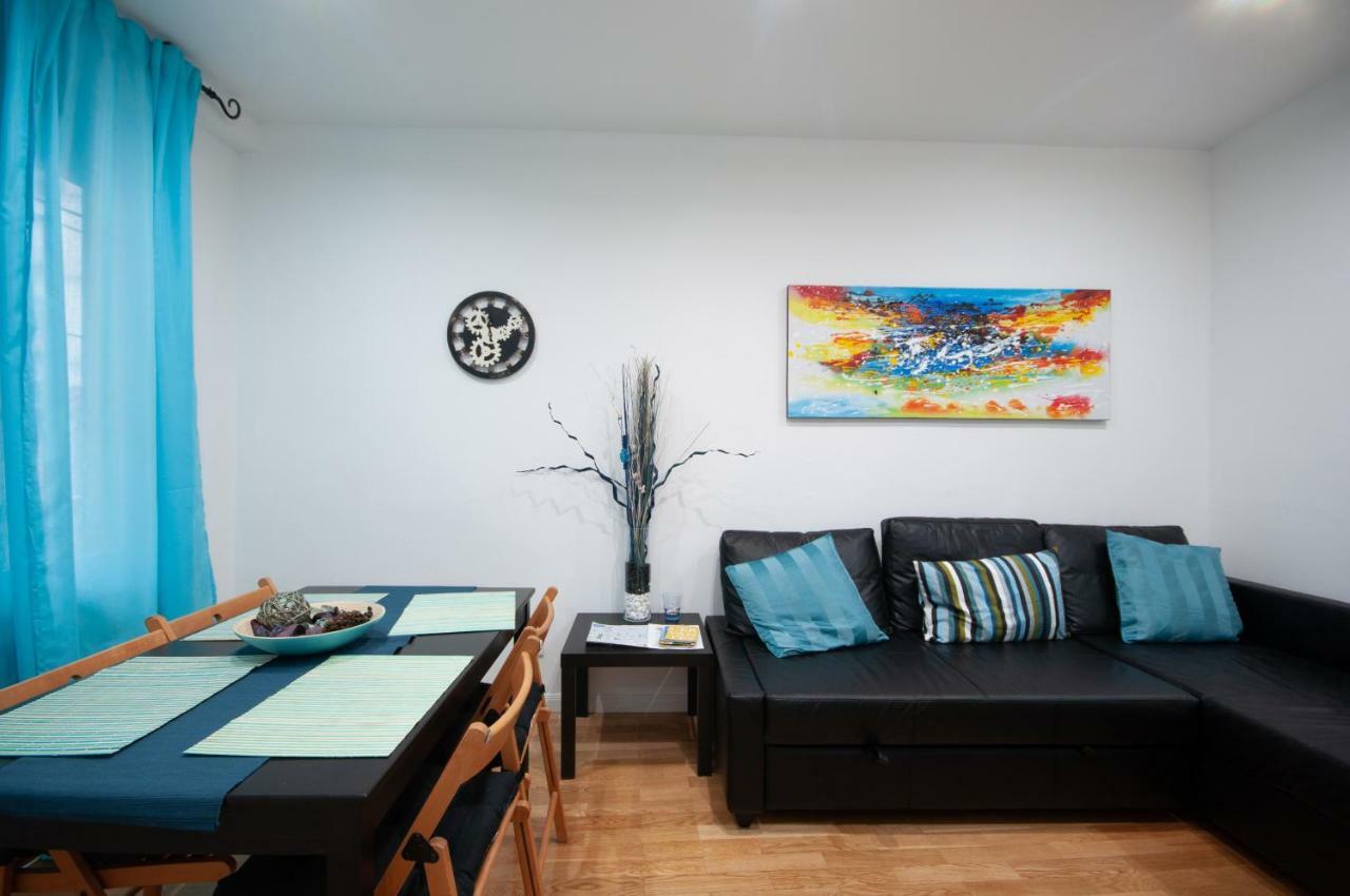 Acogedor Apartamento Lavapies Madrid Bagian luar foto